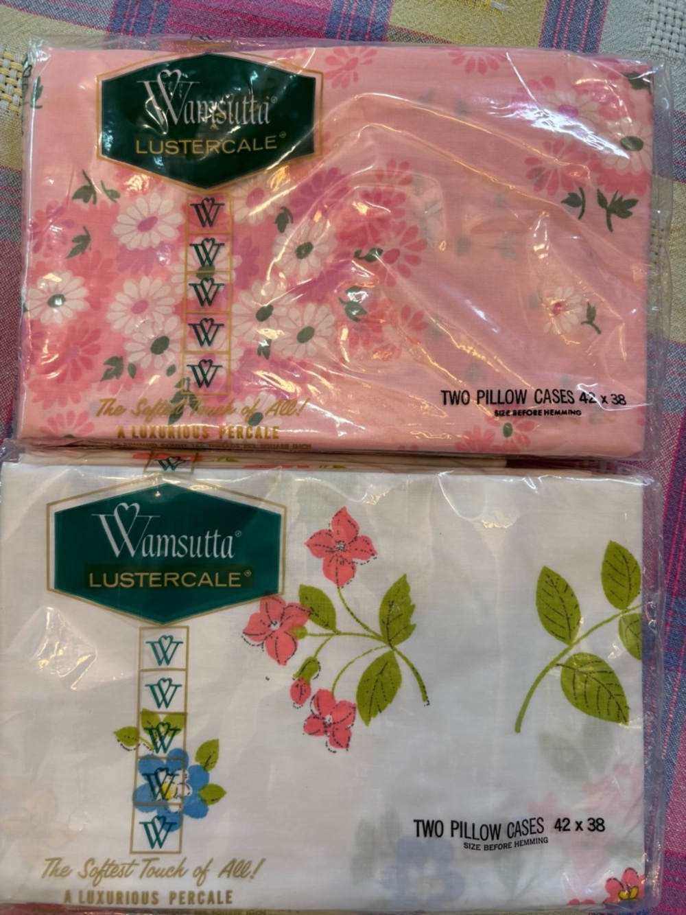 2 sets of standard Vintage Pillowcases. Pink and White